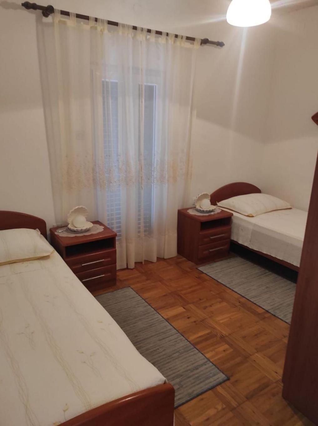 Apartment Tenara Вис Экстерьер фото